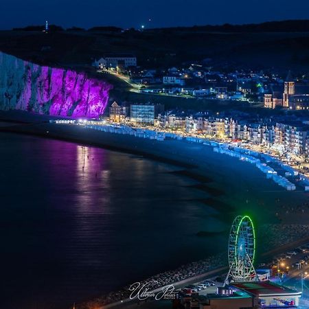 La Verriere. Les Locations Isahora C'Est Aussi Plusieurs Appart' De Standing A 2 Pas Du Chateau D'Eu, Des Falaises Du Treport, De Mers Les Bains Et Aux Portes De La Baie De Somme Eu (Seine-Maritime) Exteriér fotografie
