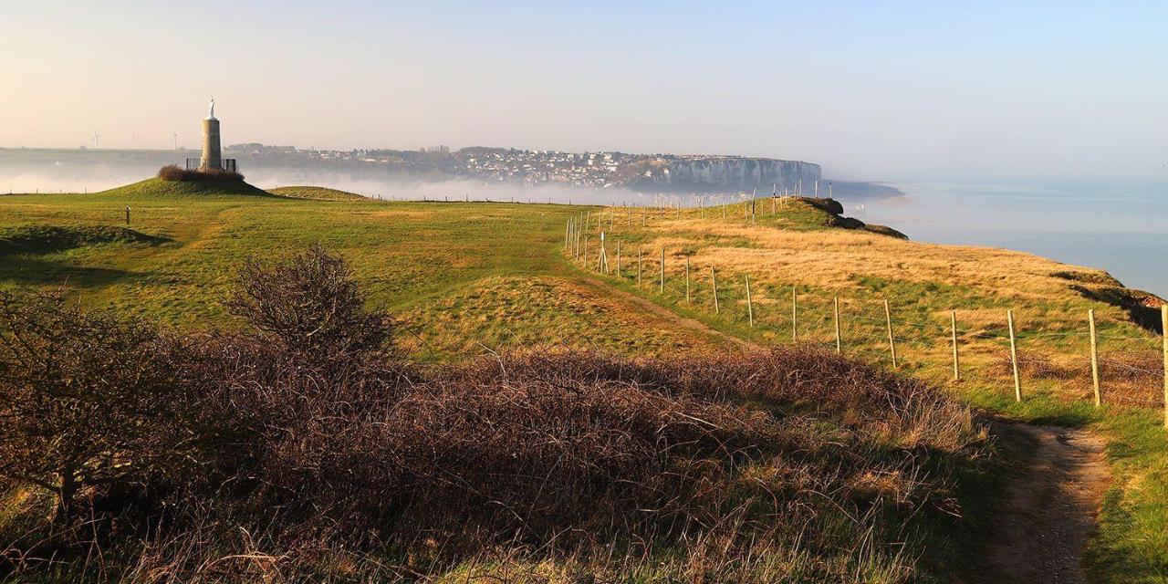 La Verriere. Les Locations Isahora C'Est Aussi Plusieurs Appart' De Standing A 2 Pas Du Chateau D'Eu, Des Falaises Du Treport, De Mers Les Bains Et Aux Portes De La Baie De Somme Eu (Seine-Maritime) Exteriér fotografie