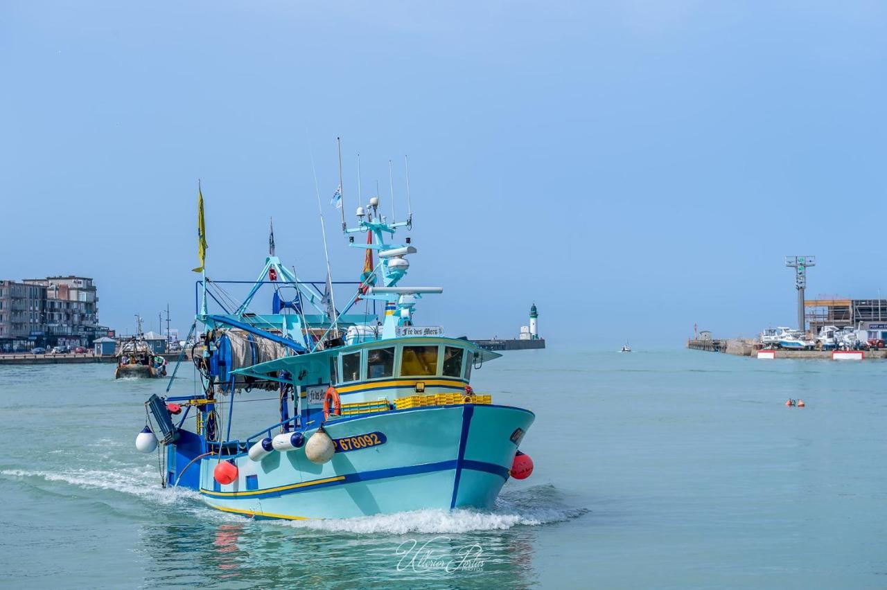 La Verriere. Les Locations Isahora C'Est Aussi Plusieurs Appart' De Standing A 2 Pas Du Chateau D'Eu, Des Falaises Du Treport, De Mers Les Bains Et Aux Portes De La Baie De Somme Eu (Seine-Maritime) Exteriér fotografie